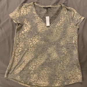 White House black market v neck top